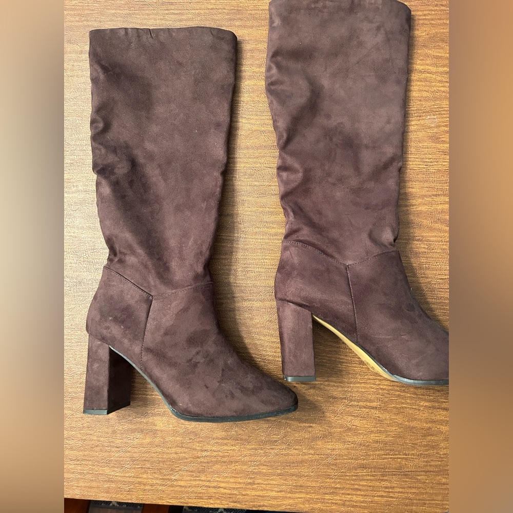 Express Brown Knee High Sz 8.5 Boots NEW!